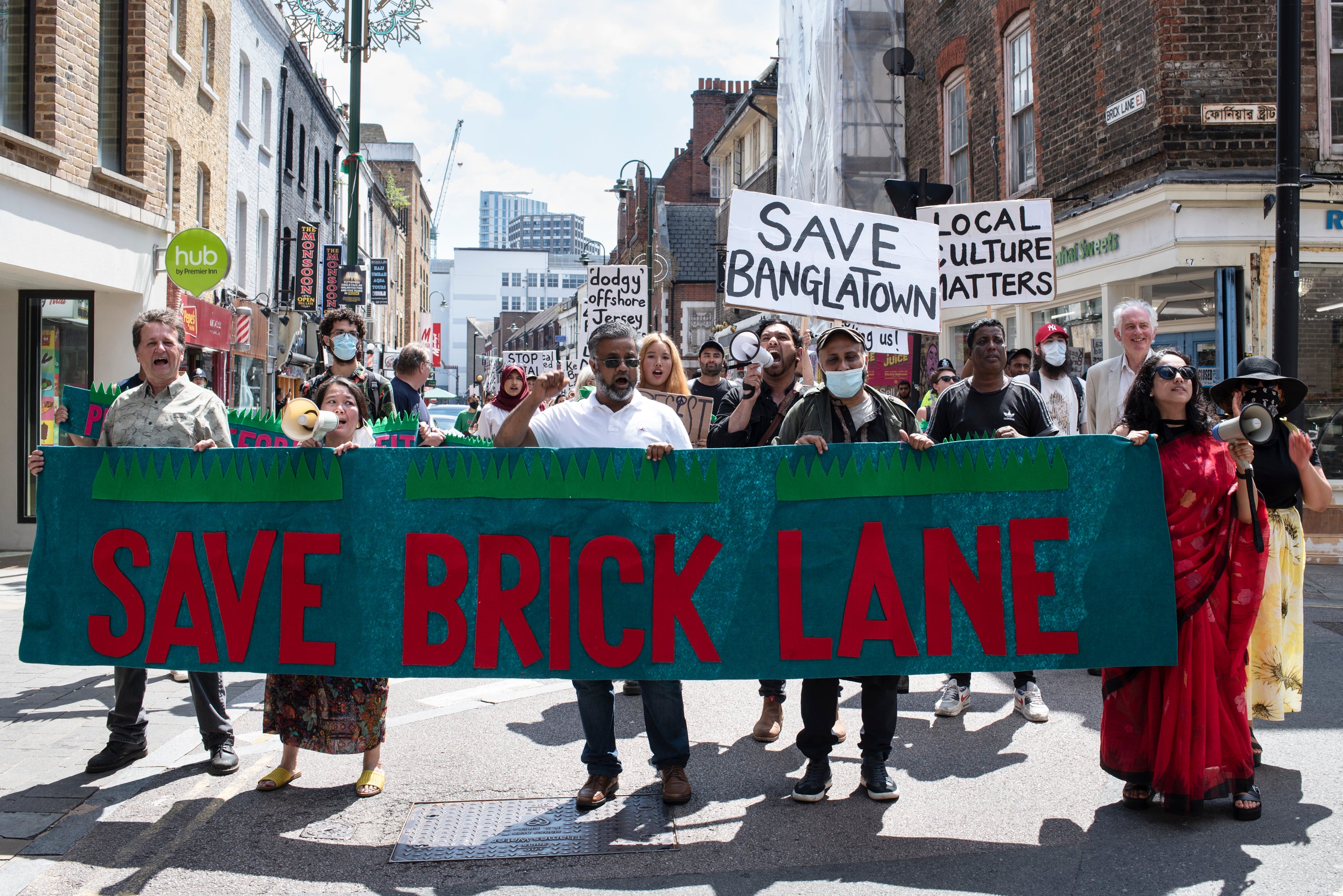 SARAH AINSLIE, Save Brick Lane
